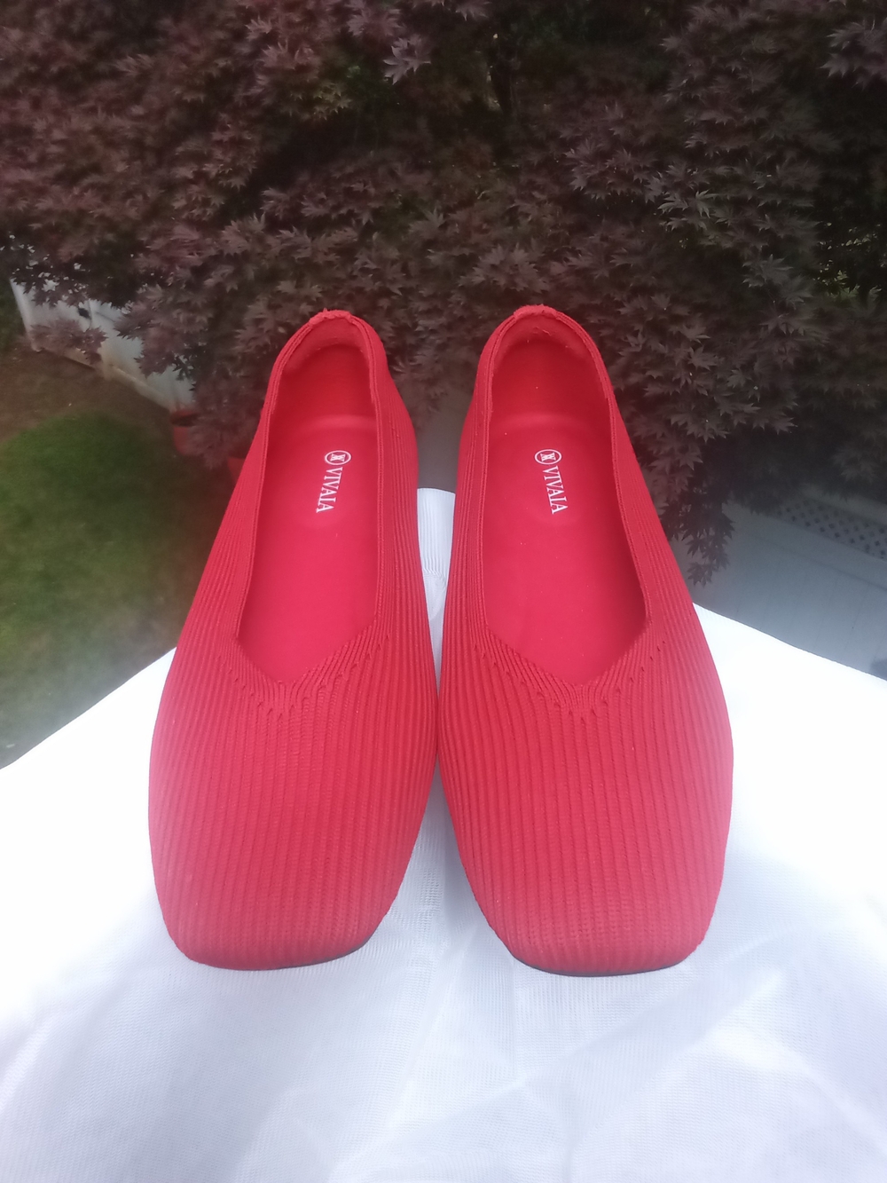 VIVAIA Margot Square Toe V-cut Red Ribbed Knit Slip-On Flats NWOT